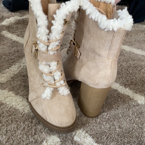 Express boot - Picture 2 of 2